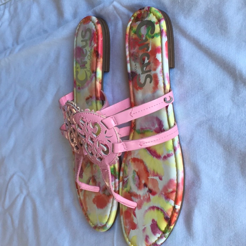 NWOB circus Pink Thong Sandals - Picture 5 of 5